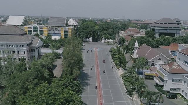 Free Drone Footage | Jawa Tengah | Surakarta | Slamet Riyadi | 2 смотреть онлайн