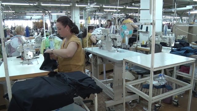 Доска почёта. Татьяна Нетылько швея ЗАО «Калинка» смотреть онлайн