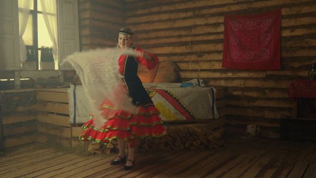 Соловьева Александра - Башкирский танец «Шәл бәйләнем» (Шаль вязала) смотреть онлайн