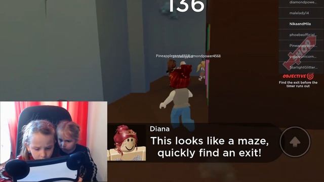 Милана и Ника Проходим новую карту в Roblox. DJ Marshmelow и прячемся от бабушка Granny. смотреть онлайн