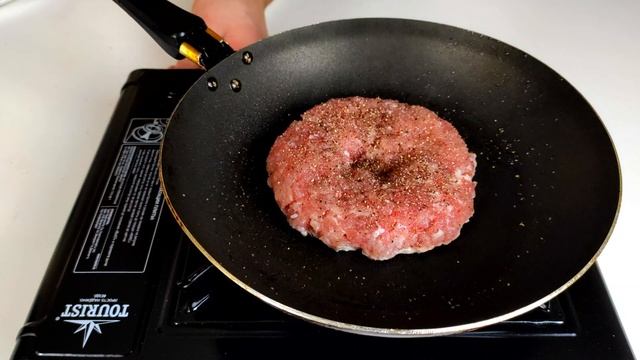 Простой и очень вкусный бургер дома смотреть онлайн
