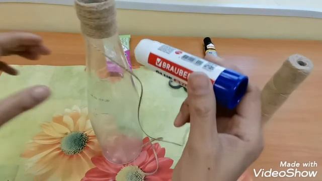 Кружок "Волшебные нити". "Кошечка" из бутылки и ниток. Часть 1 смотреть онлайн