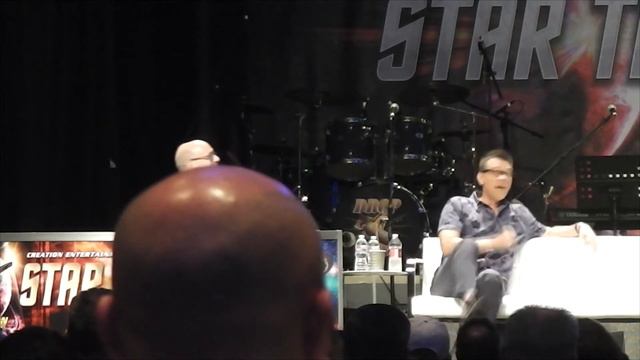 Connor Trinneer смотреть онлайн
