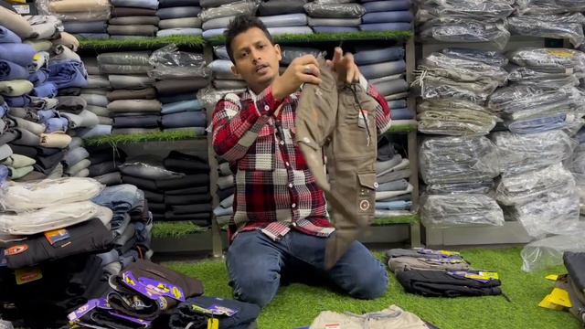 Super Quality Wholesaler / Kids Pant Manufacturer & Wholesaler In Gandhi Nagar Market Wholesale