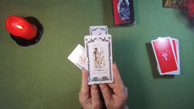 Таро Теней. Сочетания аркана Сатана с арканами Геката и Две свечи смотреть онлайн