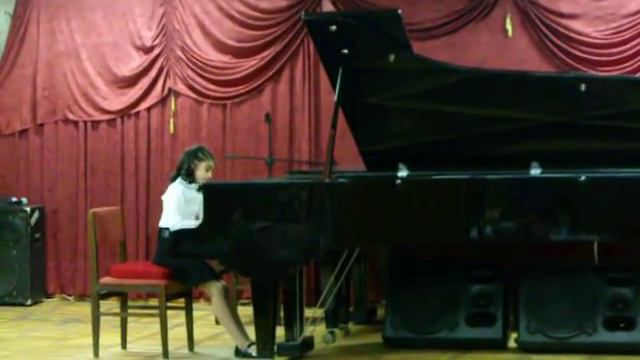 Alexandra Mnatsakanyan-A.Gedike.AVI смотреть онлайн