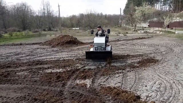 Самодельный минитрактор переломка в работе (сезон 2020 ч.1) смотреть онлайн