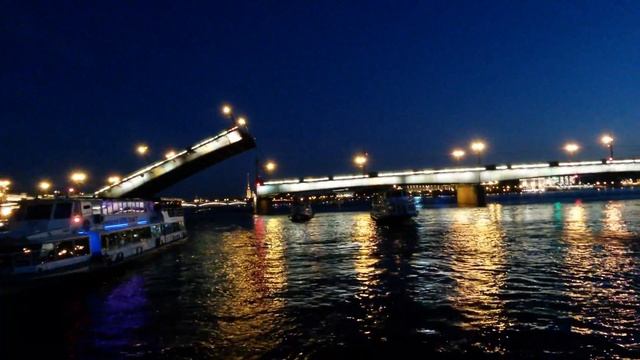 Развод Литейного моста 13.06.2017 смотреть онлайн