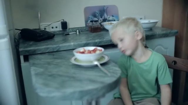 Олег Зверев - Мама (заявка на Калину Красную 2018) смотреть онлайн