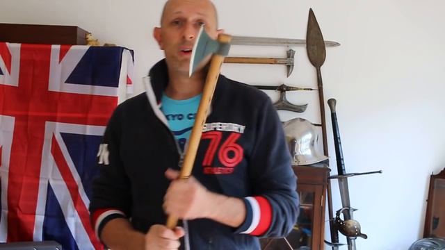 Dual-wielding with sword and axe? смотреть онлайн