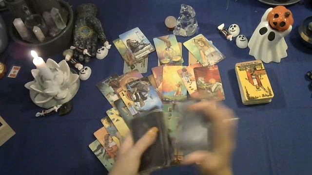 Virgo tarot reading Oct 2022 - Spirit has a message смотреть онлайн