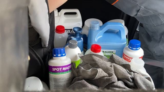 Средства для выездной химчистки мягкой мебели. Мой комплект химии на каждый день. смотреть онлайн