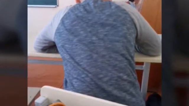 Мини видио как учитель представляет учиника смотреть онлайн