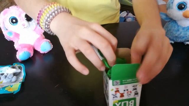 Распаковка коробочек Sweet Box "Зверята" ? смотреть онлайн