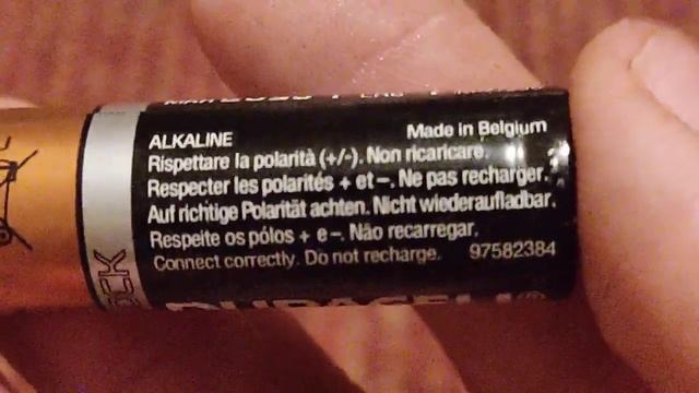 Обзор батарейки типа AA Duracell Duralock Plus Power AA-03-2030-LR6-P-01-20-1.5V. смотреть онлайн