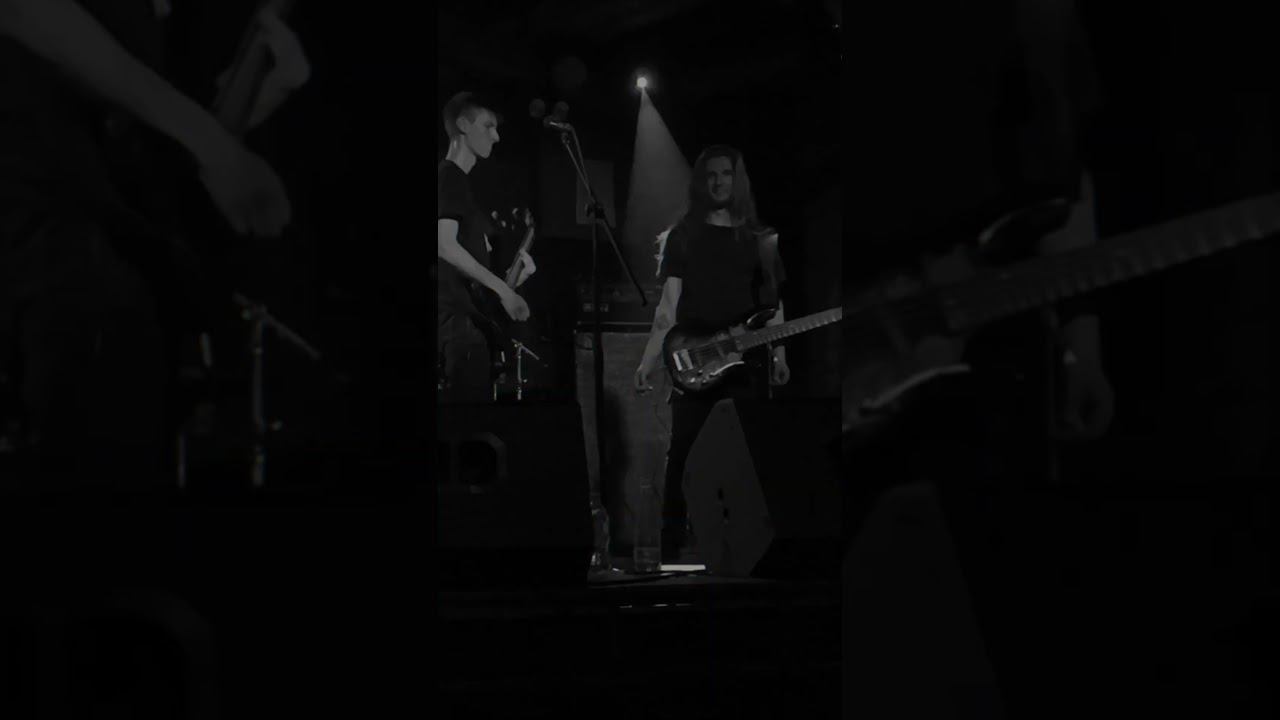 Alienations - Безумие #alienations #music #shortsvideo #melodic_metal #rockstar #metal смотреть онлайн