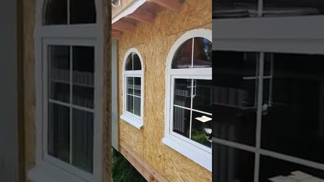 Входная утепленная уличная дверь Дверной Континент Сити с зеркалом в загородный дом. смотреть онлайн