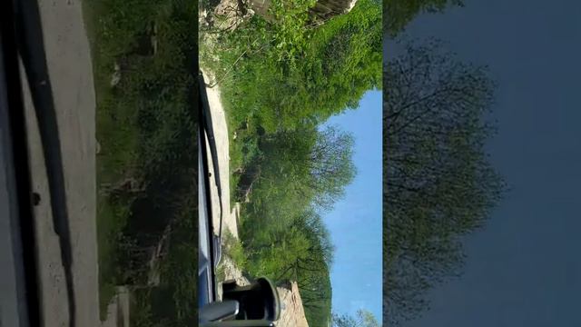 3 км.ям очень разбита дорога на Бурный,дальше Никитино и конец цивилизации горы! смотреть онлайн