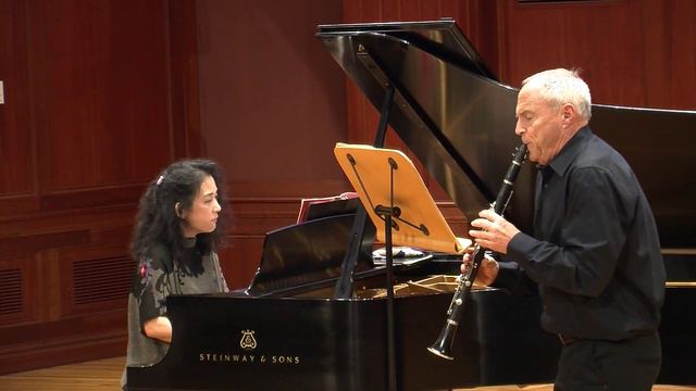 Brahms Sonata #2 Opus 120, No. 2 Mvt. 1 Allegro amabile смотреть онлайн