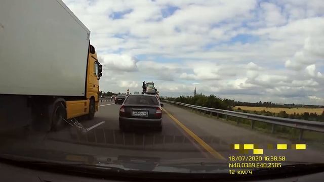 пробка на трассе М4 в сторону Москвы + обочечники смотреть онлайн