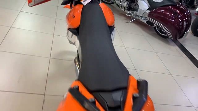 Мотоцикл KTM 690SMC Арт S74392 Мотосалон Мегамото смотреть онлайн