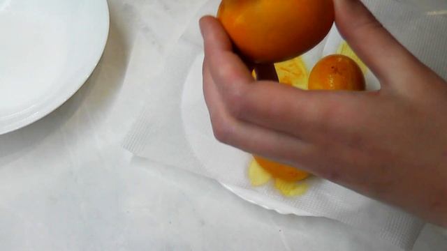 Как КРАСИВО покрасить ЯЙЦА на ПАСХУ без красителей Яркие ЯЙЦА на Пасху! Как покрасить куркумой! смотреть онлайн