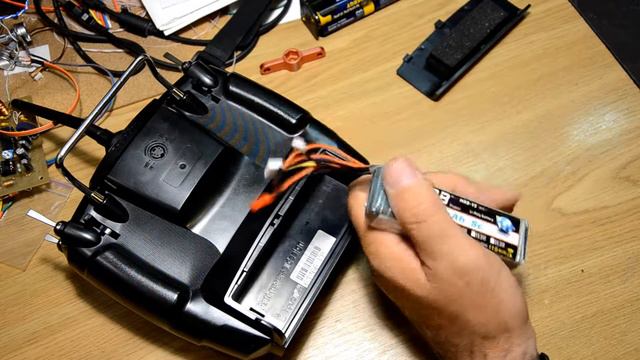 Батарея HRB 2200 3S 8C для RadioLink AT9S смотреть онлайн