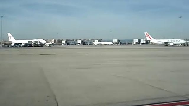 Aeropuerto de Madrid - Barajas смотреть онлайн
