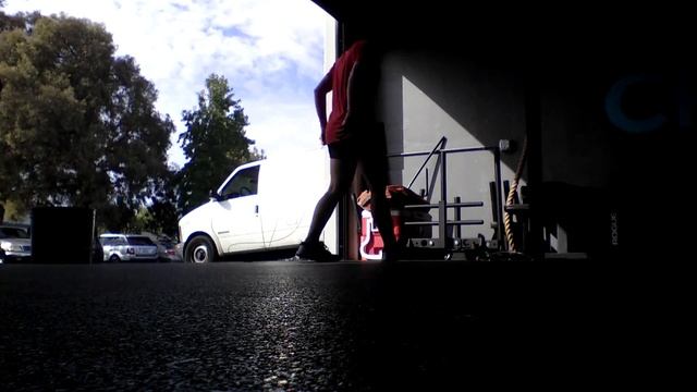 Practicing my DU with Rogue and RPM rope. смотреть онлайн