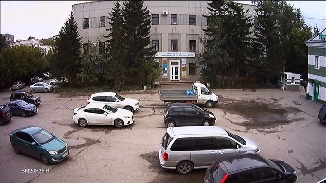 Proto-X AHD-SN20F36IR Дневная съемка 720p смотреть онлайн