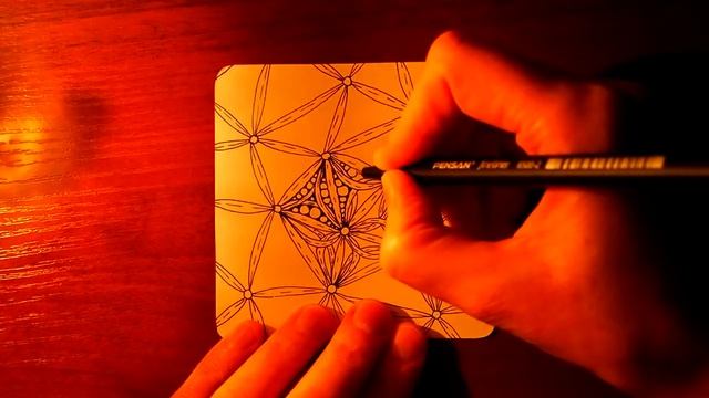 Творческая МЕДИТАЦИЯ | Рисование в стиле ZEN-ART | tangle Rumpus смотреть онлайн