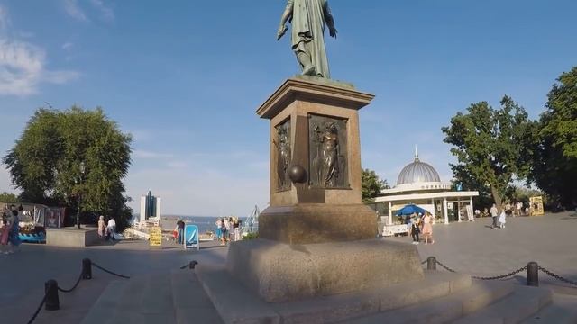 Одесса , основные досторимечательности , Привоз , цены на жилье Видео экскурсия смотреть онлайн