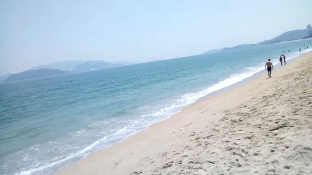 Погода и солнце 7 октября. 11-30. Центральный пляж. Nha Trang. смотреть онлайн
