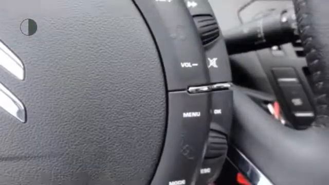 Citroën Grand C4 Picasso 1.6 VTi Tendance 5p смотреть онлайн