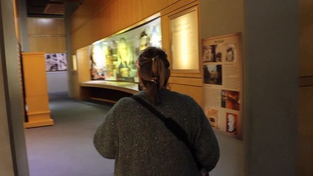 Visiting Mount Rushmore National Memorial in Rapid City South Dakota смотреть онлайн