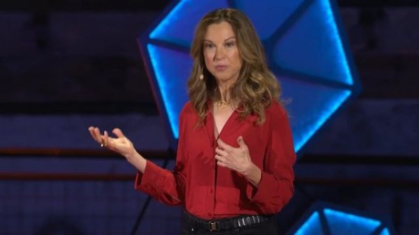 How changing your story can change your life | Lori Gottlieb