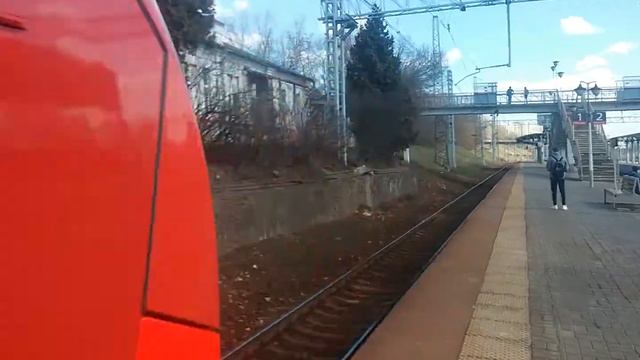 ЭС2Г-137 Ласточка На станции Москва-Сортировочная (Киевская) смотреть онлайн