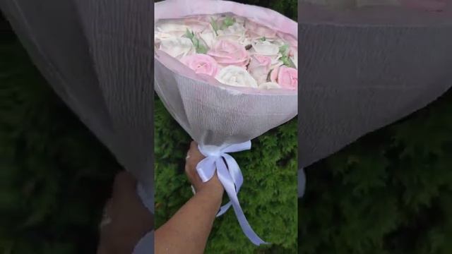 Букет невесты из зефирных роз. смотреть онлайн