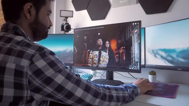 The BEST VALUE FOR MONEY Gaming Monitor - MSI G244F смотреть онлайн