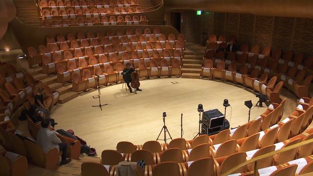 Speed Date Concert With ‘Andrea Varazzani’ Instruments
