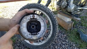 Замена передних тормозных колодок на мопеде альфа/дельта.