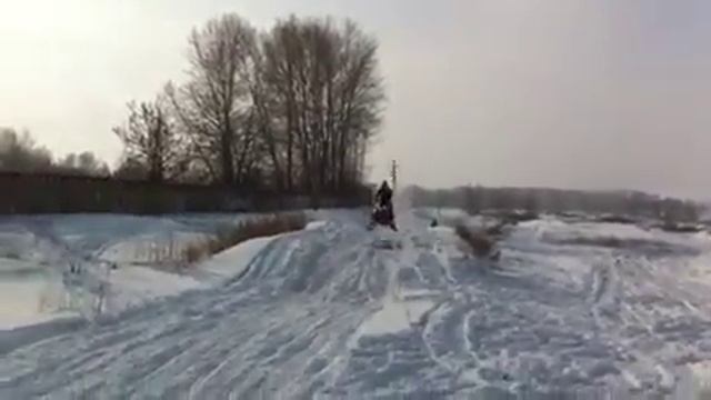 ТРЕНИРОВКА SNOWCROSS 4.03.2012 НА ТРАСССЕ СТК НАИКОМ-МОТОКРОСС смотреть онлайн