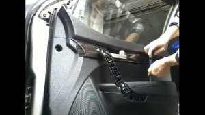 Как снять обшивку карту передней двери KIA SORENTO(2010)demontaz boczka drzwi przod/door panel remo