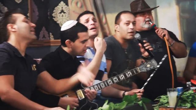 הפרויקט של רביבו - מחרוזת שבת The Revivo Project - Shabbat Medley смотреть онлайн