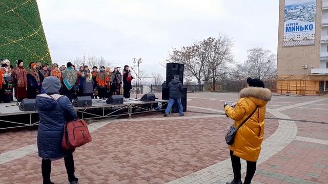 Колядки врываются в Мелитополь смотреть онлайн