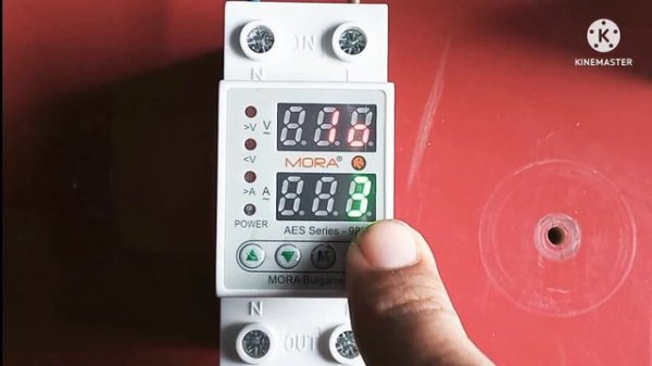 63A 220V Home Protection Protector, Adjustable Device for Voltage (Mora)