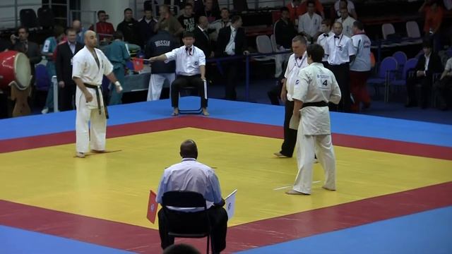 Hachatryan Arsen -- Lebo Emanuel 09.06.12 Чемпионат Европы KWU www.kyokushin.su смотреть онлайн