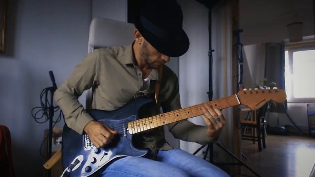 Outside the Pentatonic | @RobbenFordofficial Style Blues смотреть онлайн