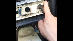 Разбор Ауди 80 салона, снятие сидений, снятие торпеды, замена корпуса печки!