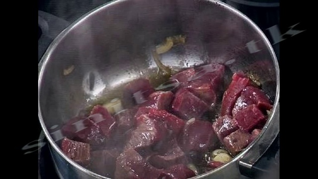 Рецепт приготовления ГУЛЯШ ПО-ВЕНГЕРСКИ по-домашнему пошагово с фото